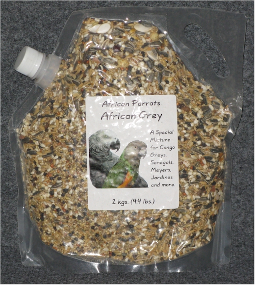 Penn Seed African Parrot, 2 kg (4.4 lbs) Pour Spout Bag